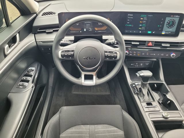 Used 2025 Kia K5 LXS FWD image 12