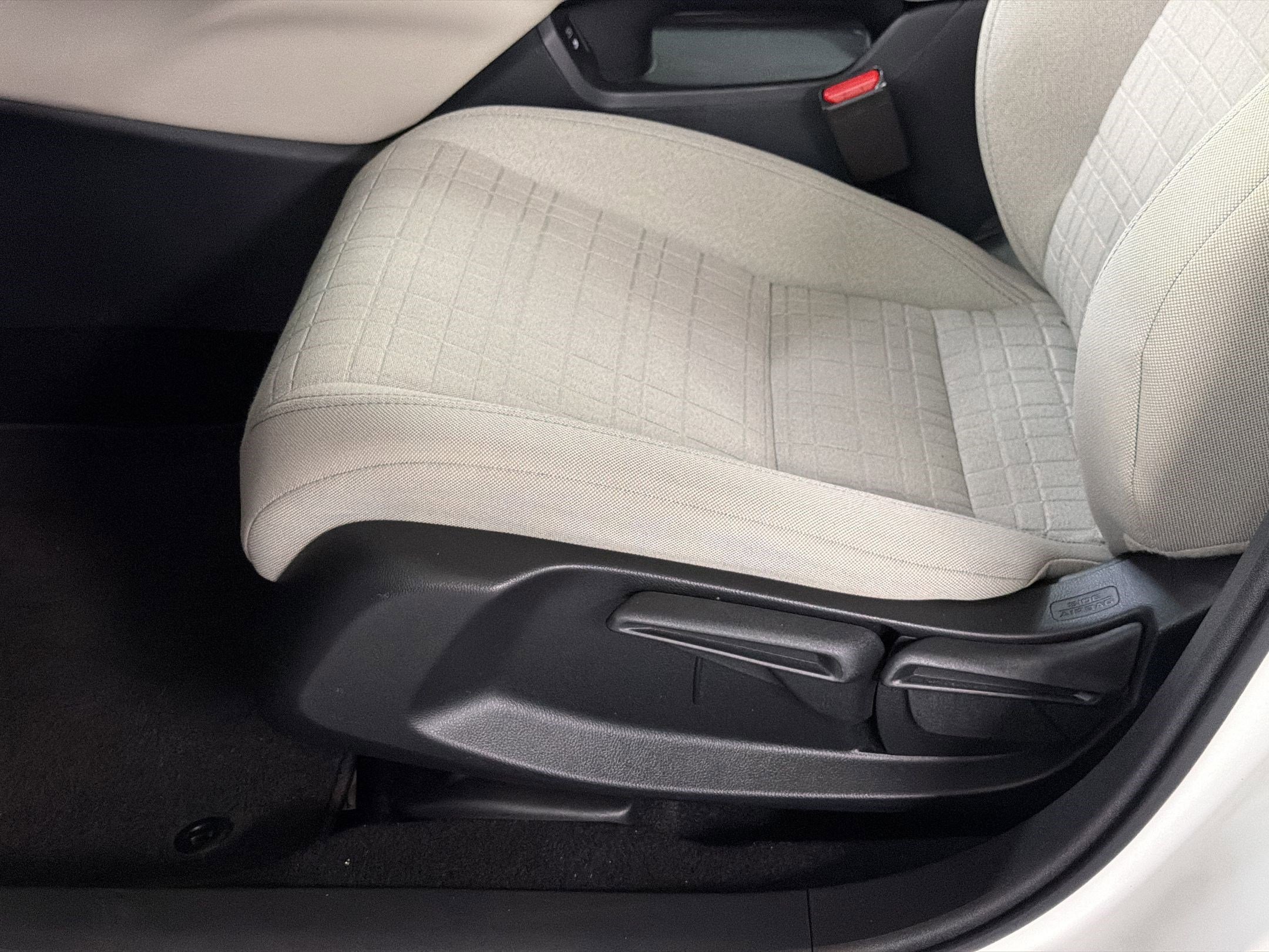 Certified 2024 Honda HR-V LX image 14