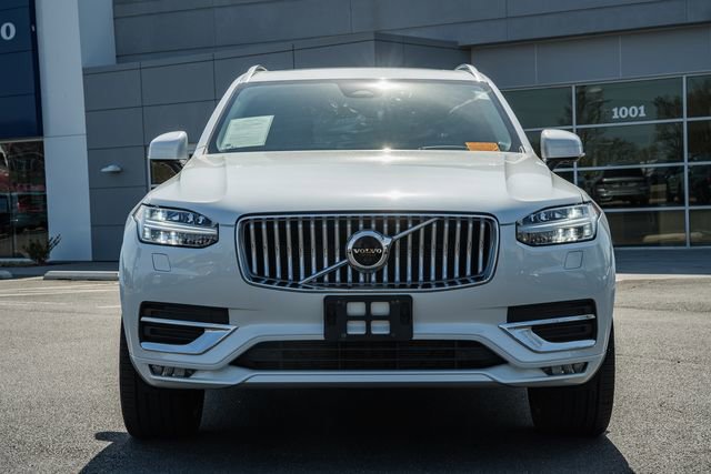 Certified 2023 Volvo XC90 B6 Ultimate w/ Protection Package Premier AWD/4WD image 2