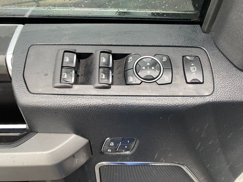 Used 2018 Ford F250 Platinum w/ Platinum Ultimate Package image 16