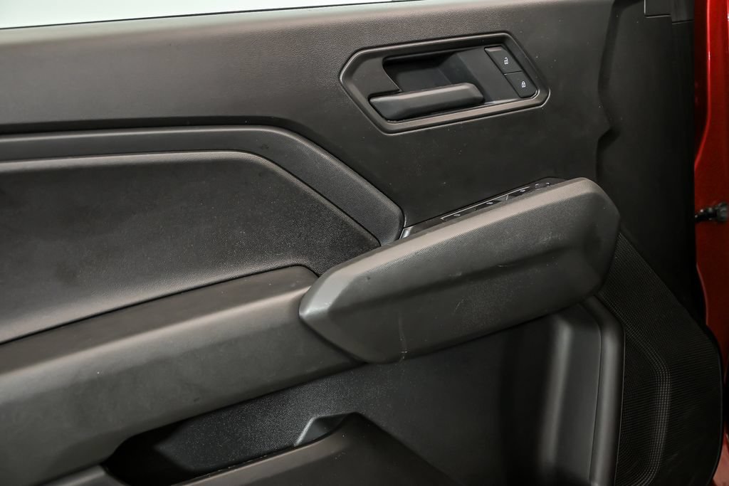 Used 2025 Chevrolet Colorado Trail Boss AWD/4WD image 9
