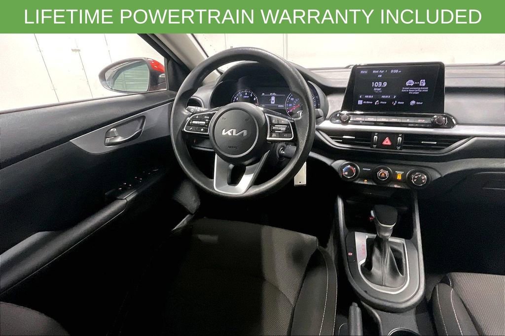 Used 2023 Kia Forte LXS image 7