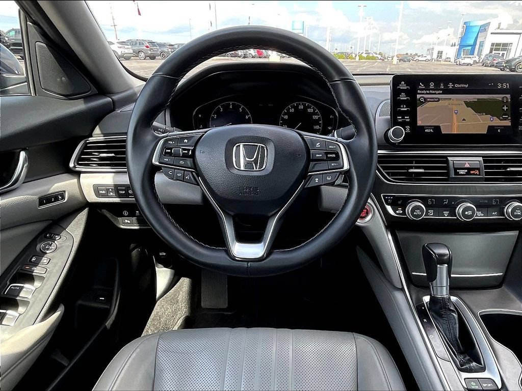 Certified 2018 Honda Accord Touring image 10