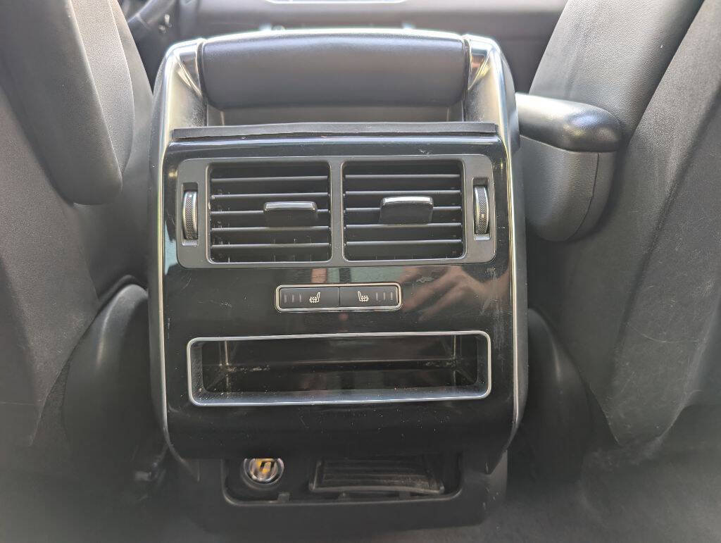 Used 2016 Land Rover Range Rover Sport HSE image 35