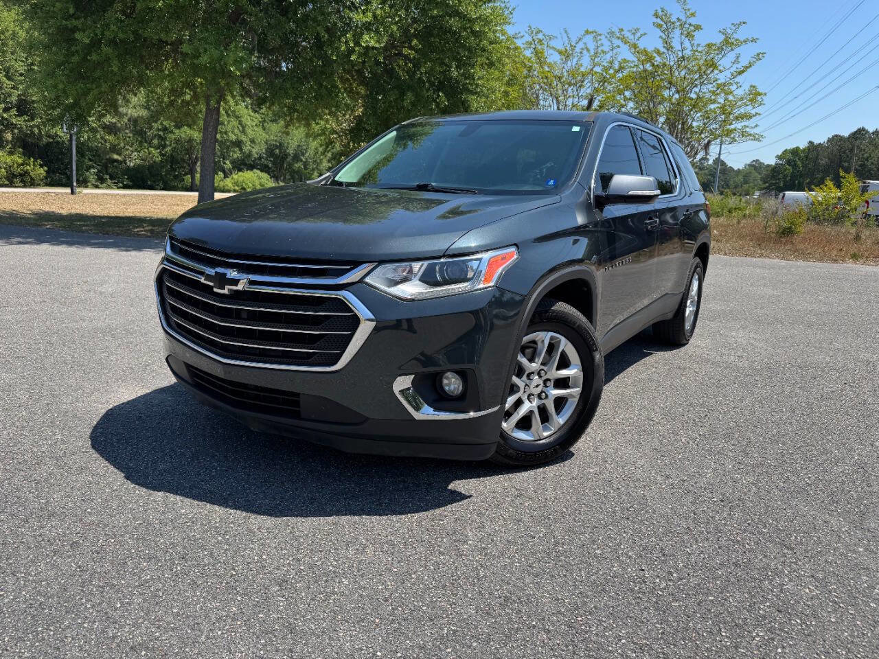 Used 2019 Chevrolet Traverse LT w/ LPO, Floor Liner Package AWD/4WD image 30