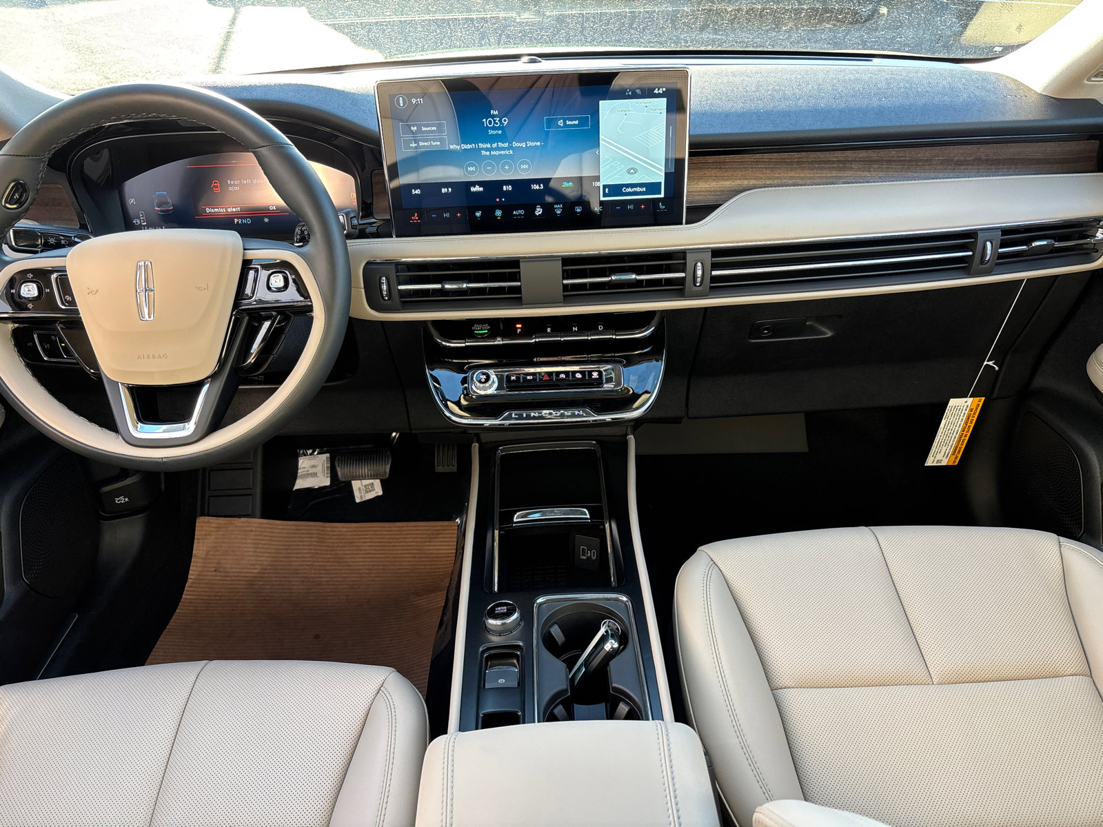 New 2026 Lincoln Corsair Reserve image 30