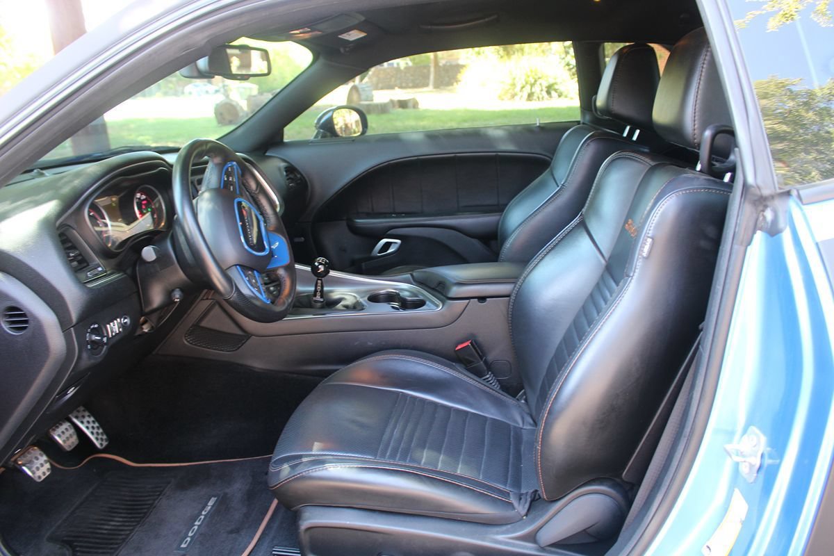 Used 2016 Dodge Challenger R/T Scat Pack RWD image 8