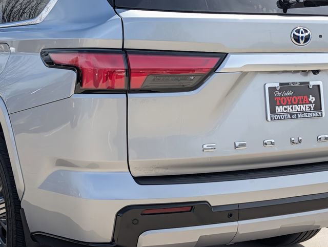 Used 2024 Toyota Sequoia Capstone image 8