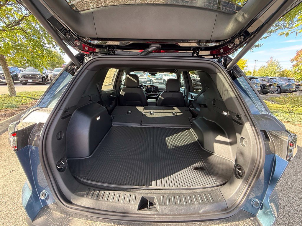 New 2027 Chevrolet Equinox RS w/ Safety and Technology Package AWD/4WD image 30