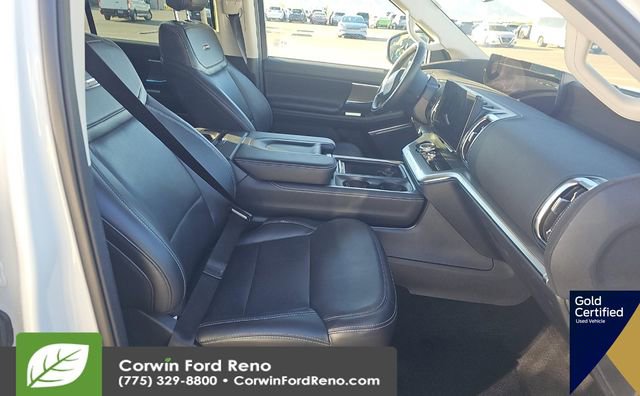 Used 2025 Ford Expedition Max Platinum image 11