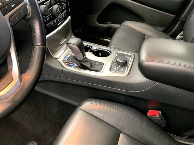 Used 2020 Jeep Grand Cherokee Limited image 17