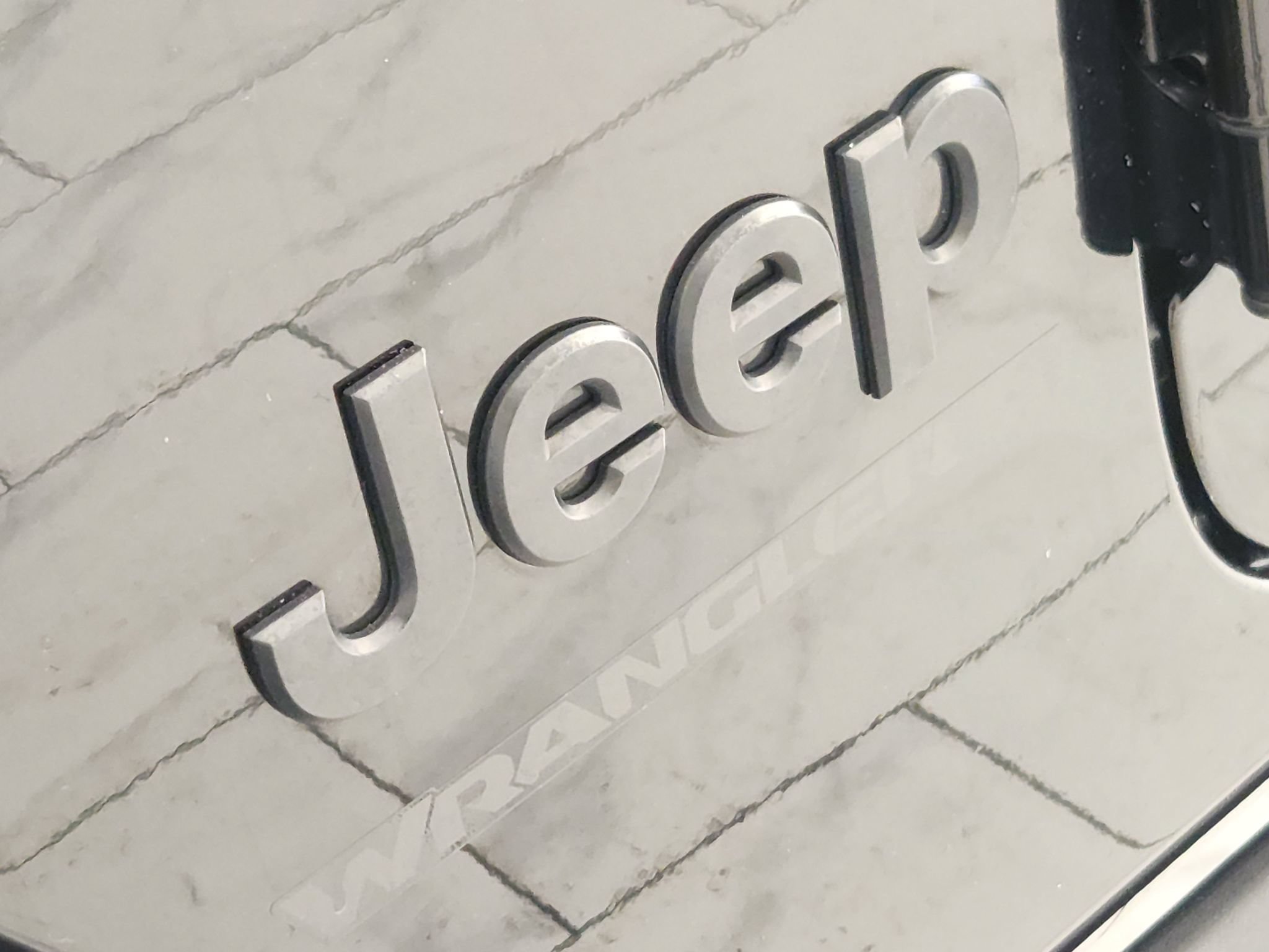 Used 2023 Jeep Wrangler Unlimited Sport AWD/4WD image 12
