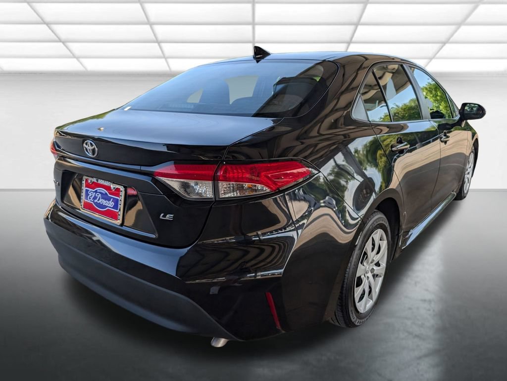 Used 2024 Toyota Corolla LE FWD image 27