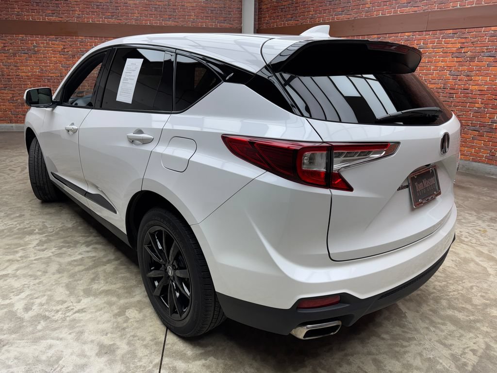 Used 2025 Acura RDX SH-AWD image 2