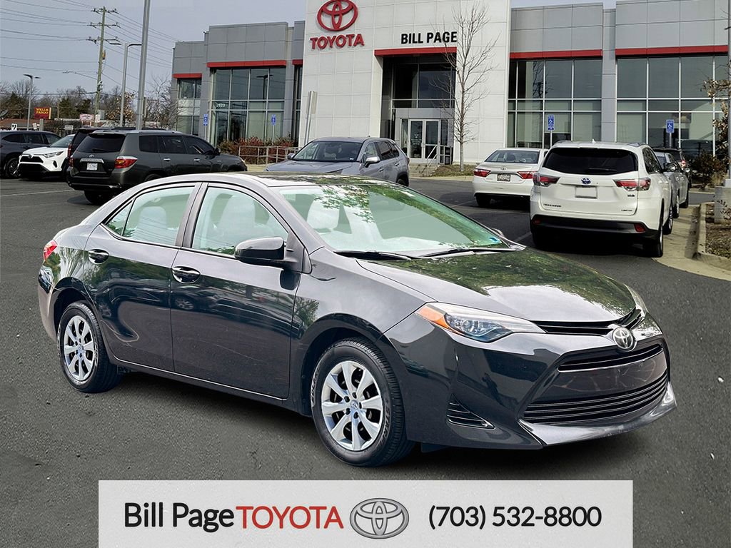 Used 2018 Toyota Corolla LE FWD image 1