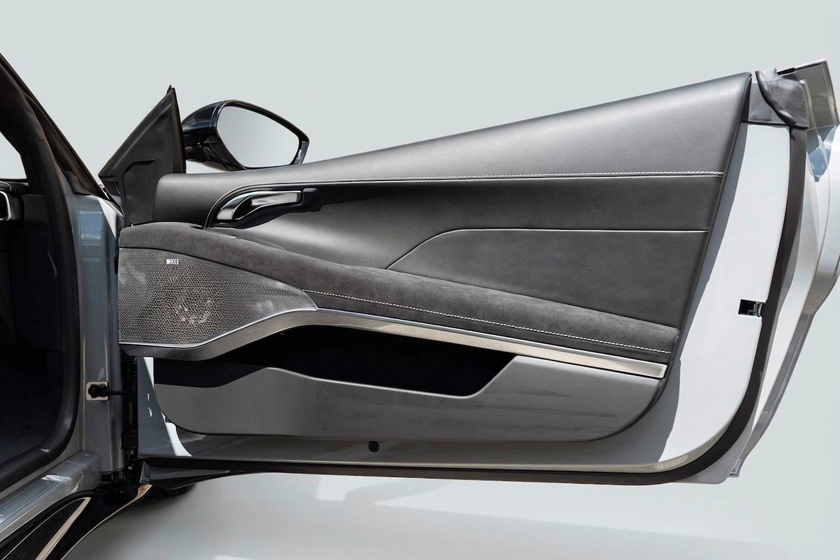 New 2025 Lotus Emira image 14