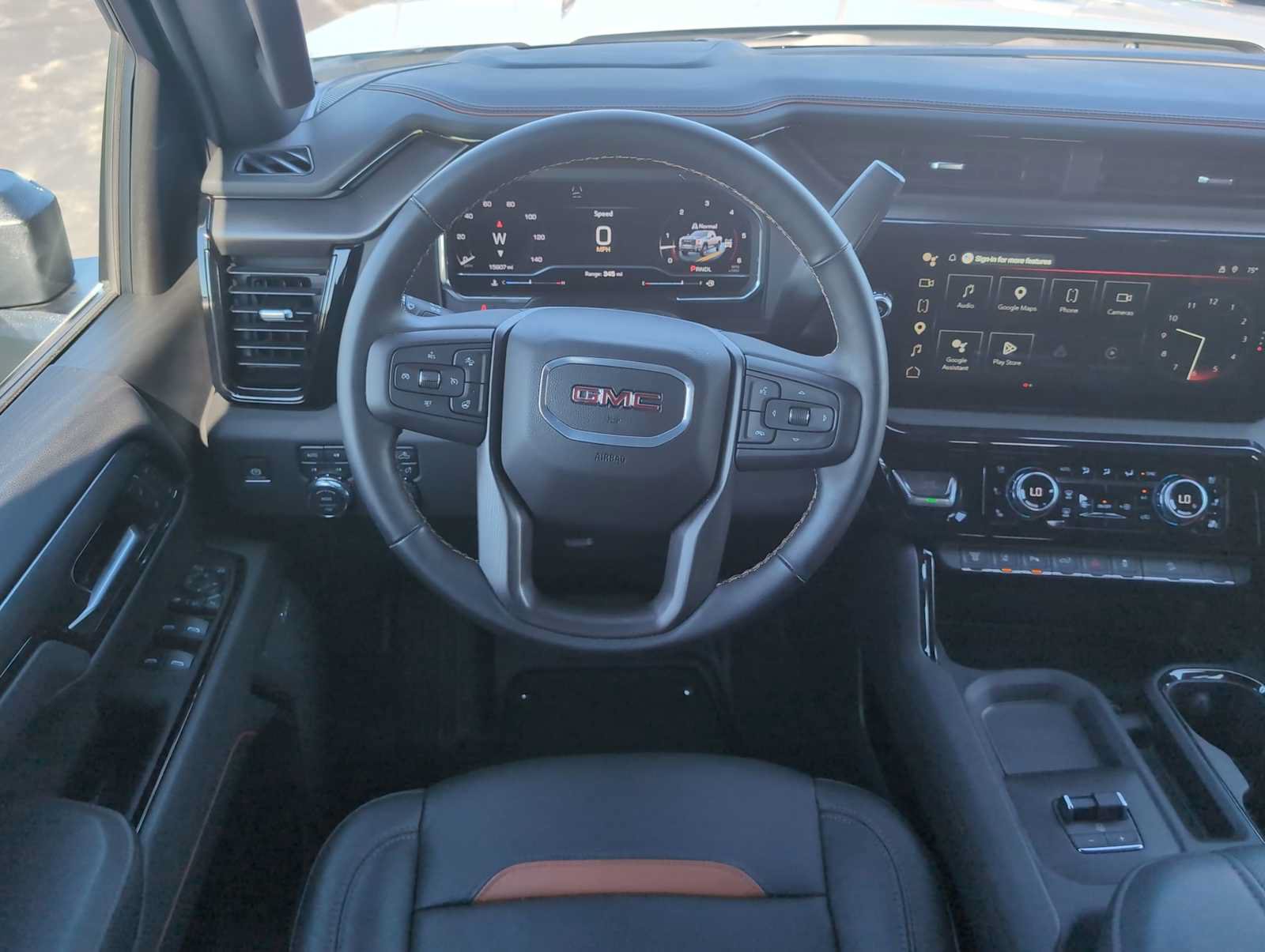 Used 2025 GMC Sierra 2500 AT4 w/ AT4 Premium Plus Package AWD/4WD image 9
