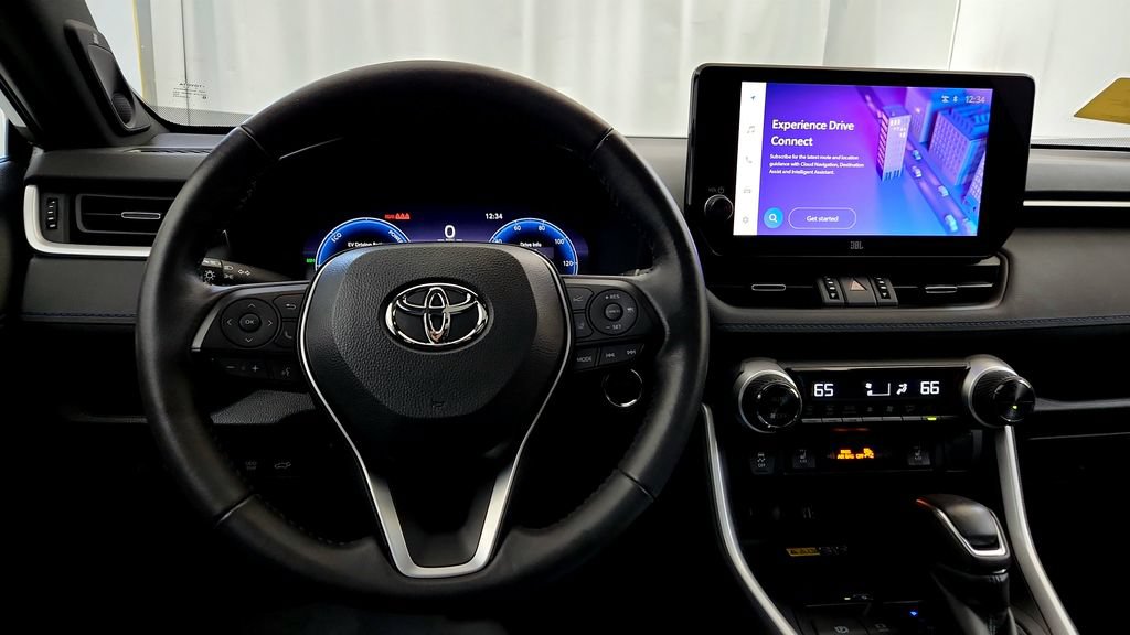 Used 2024 Toyota RAV4 XSE w/ Advanced Technology Package AWD/4WD image 28