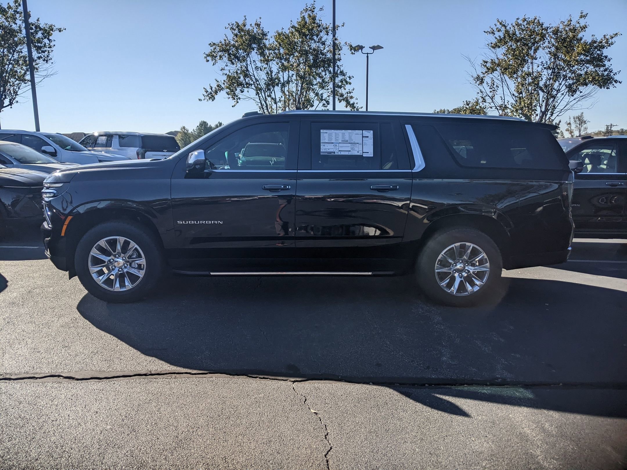 New 2026 Chevrolet Suburban Premier image 5