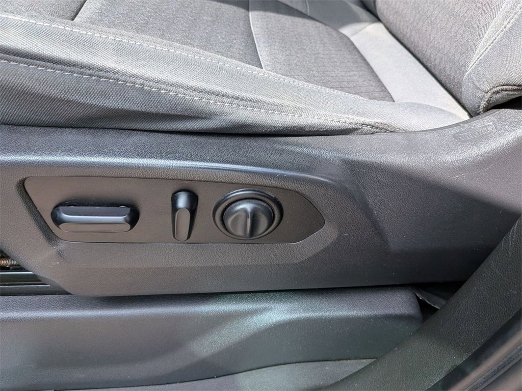 Used 2021 Chevrolet Silverado 1500 LT Trail Boss w/ Convenience Package II image 13