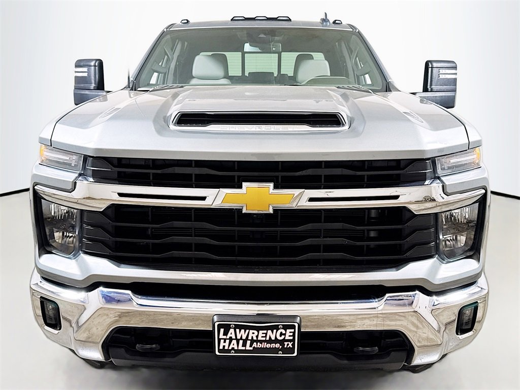 Certified 2024 Chevrolet Silverado 2500 LT w/ Texas Edition image 2