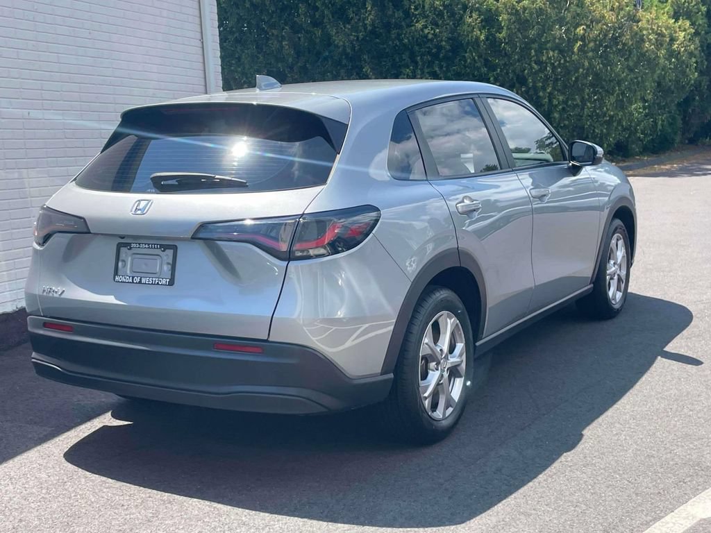 Used 2024 Honda HR-V LX image 5