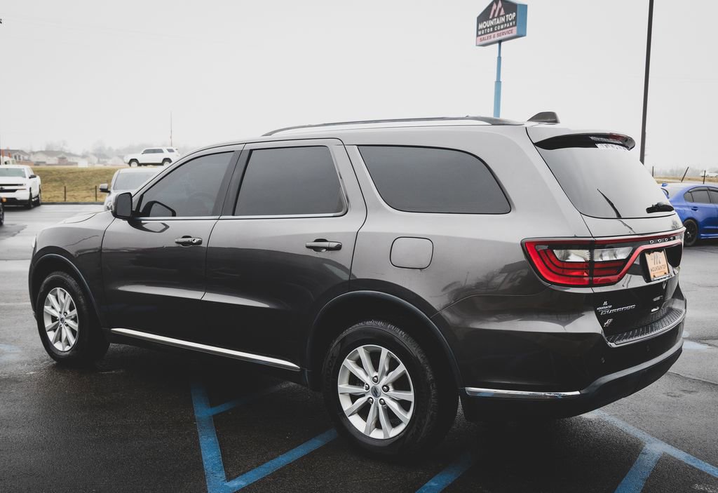 Used 2020 Dodge Durango SXT image 29