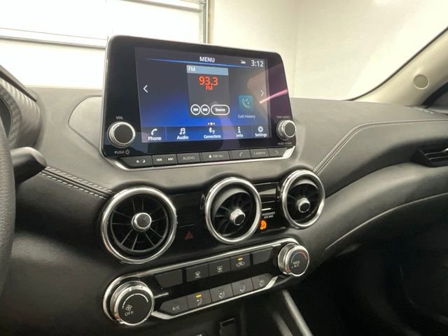 Used 2025 Nissan Sentra SV image 10