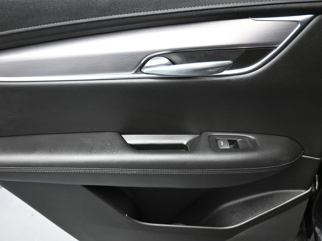 Used 2020 Cadillac XT5 Luxury FWD image 30