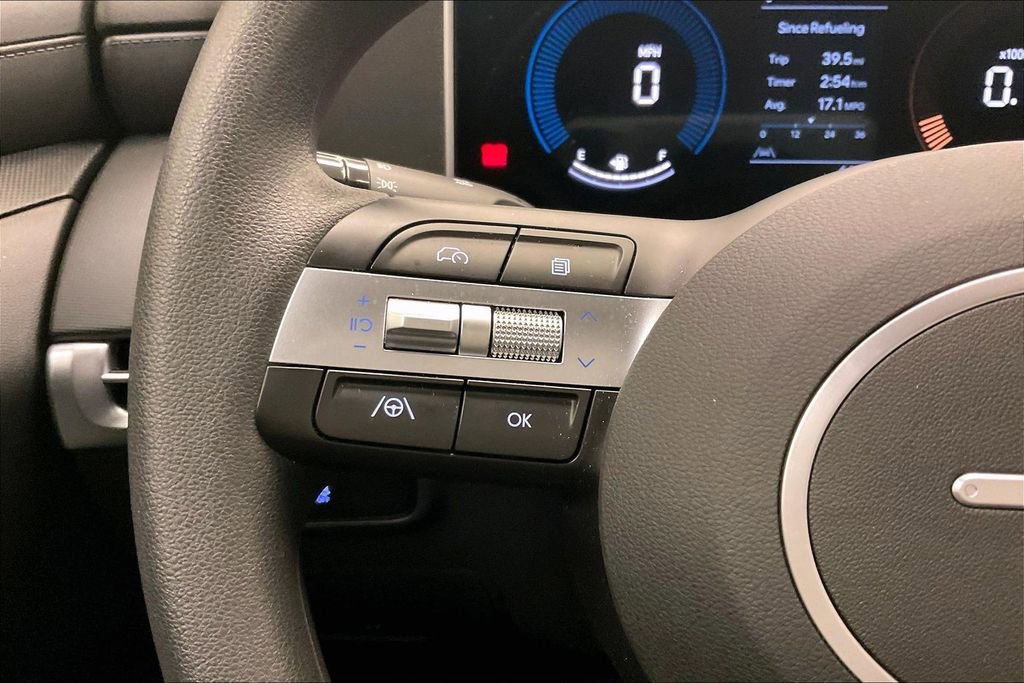 Certified 2026 Hyundai Santa Cruz SE image 16