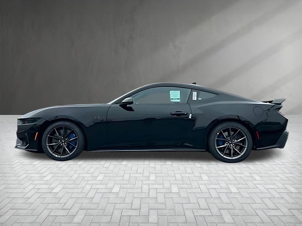 New 2025 Ford Mustang Dark Horse image 4