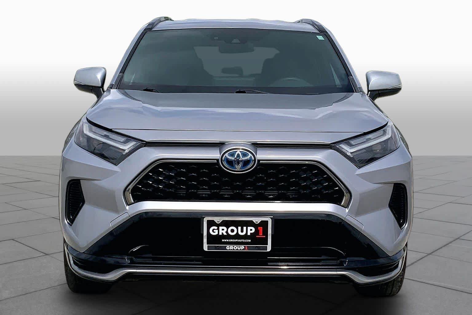 Used 2022 Toyota RAV4 SE AWD/4WD image 4
