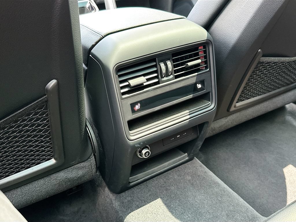 Certified 2024 Porsche Cayenne S AWD/4WD image 27