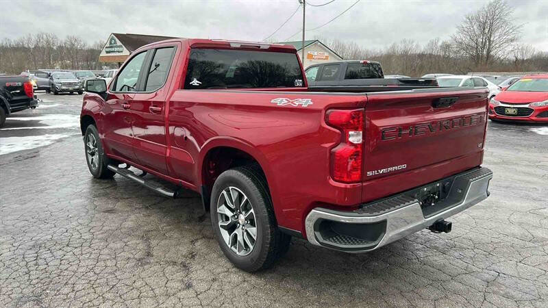 Used 2023 Chevrolet Silverado 1500 LT image 7