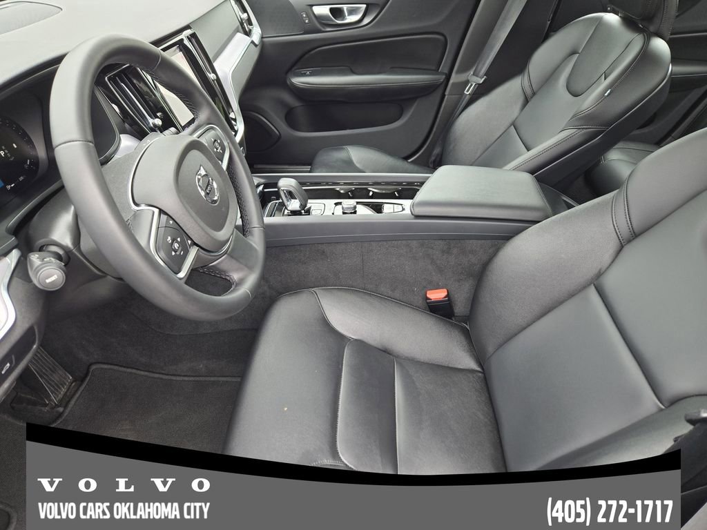 Used 2024 Volvo S60 B5 Core FWD image 12