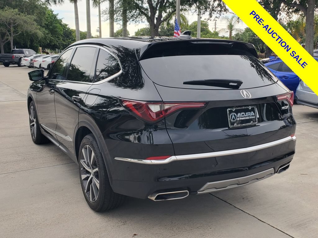Used 2025 Acura MDX w/ Technology Package FWD image 5