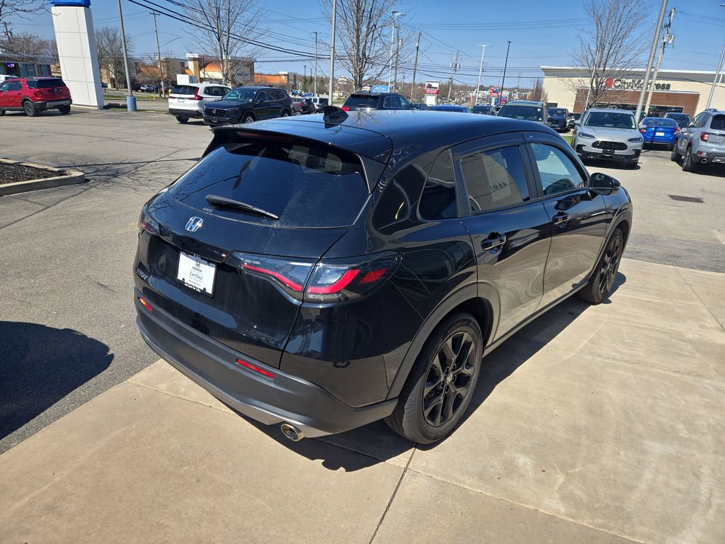 Certified 2024 Honda HR-V Sport image 3