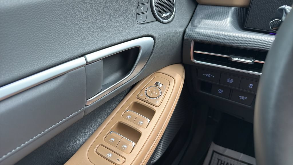 Certified 2025 Hyundai Sonata Limited FWD image 20