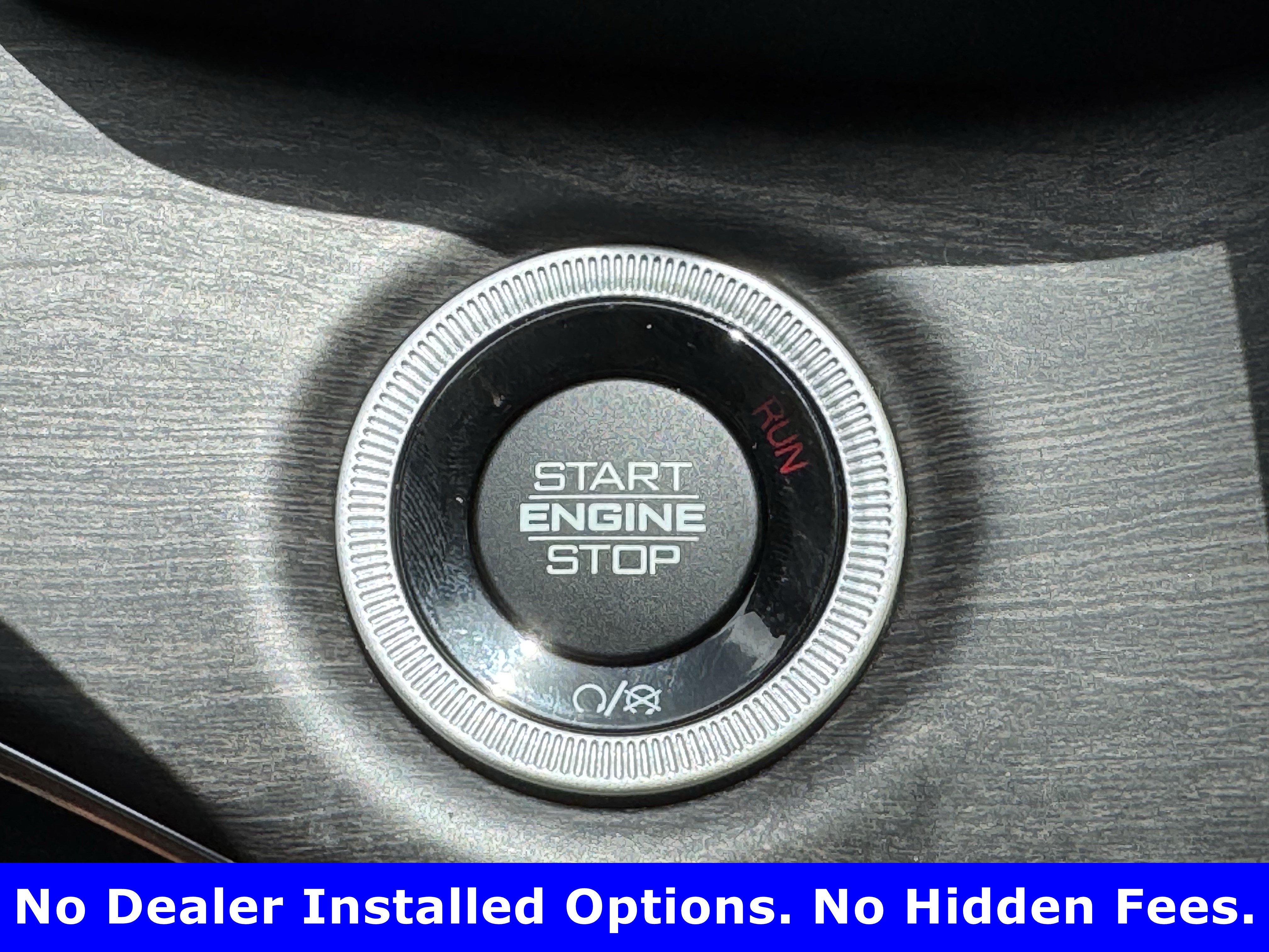 Used 2024 Jeep Grand Cherokee Overland w/ Luxury Tech Group IV AWD/4WD image 21