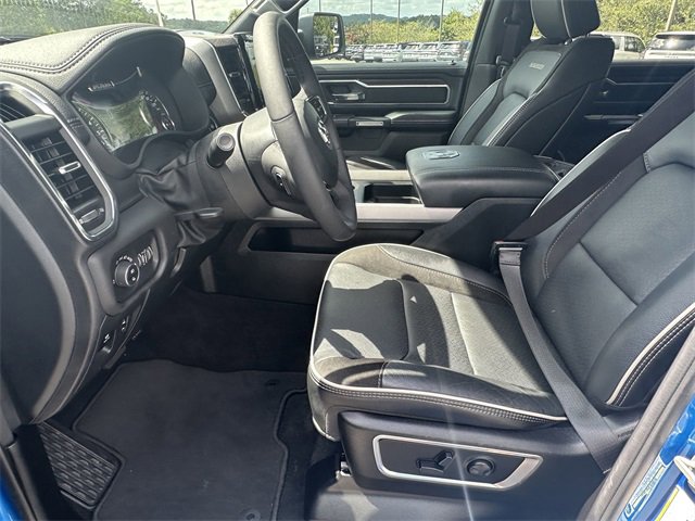 Used 2025 RAM 1500 Laramie image 9