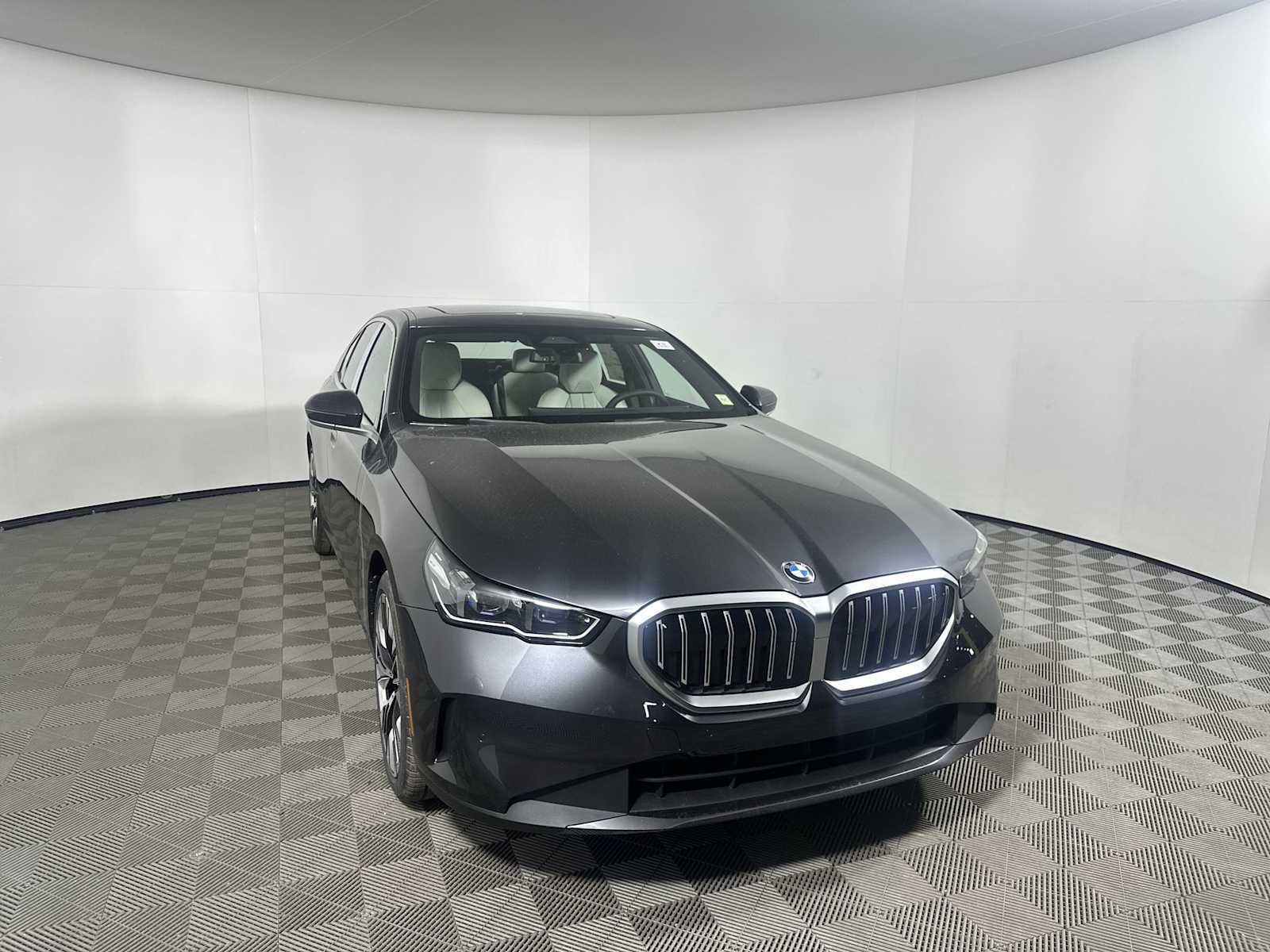 New 2026 BMW 530i xDrive image 6