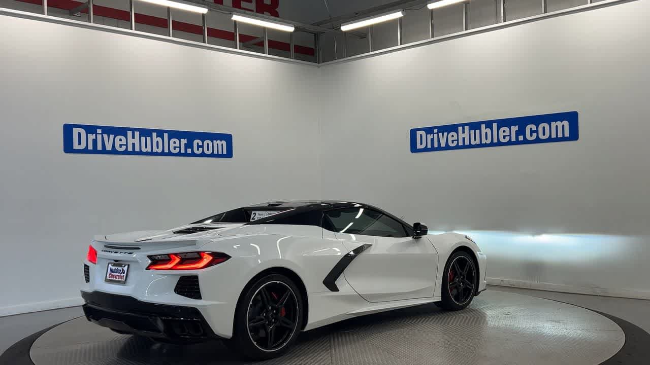Used 2024 Chevrolet Corvette Stingray Convertible w/ 1LT RWD image 2