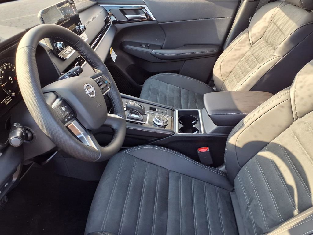 New 2026 Nissan Rogue SL AWD/4WD image 15