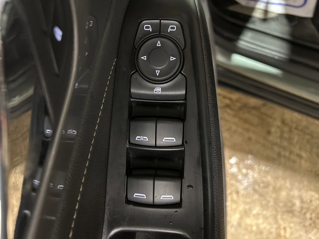 Used 2023 Chevrolet Traverse LT w/ LPO, Floor Liner Package image 15