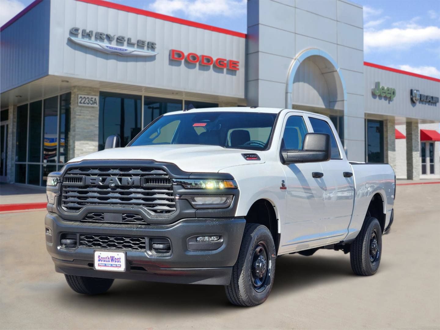 New 2026 RAM 2500 Tradesman AWD/4WD image 2