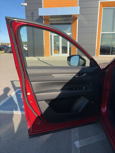 Used 2023 MAZDA CX-5 AWD 2.5 S w/ Premium Package image 12