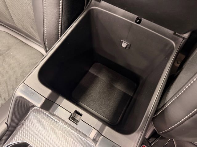 New 2026 Jeep Grand Cherokee Laredo image 18