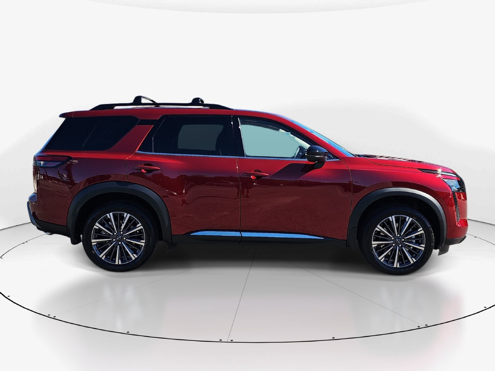 New 2026 Nissan Pathfinder Platinum FWD image 5