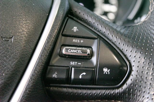 Used 2016 Nissan Maxima Platinum FWD image 22
