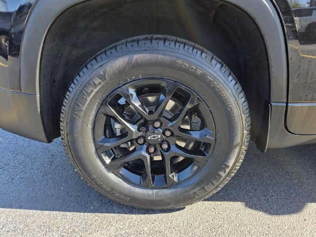 Used 2020 Chevrolet Traverse LT FWD image 9